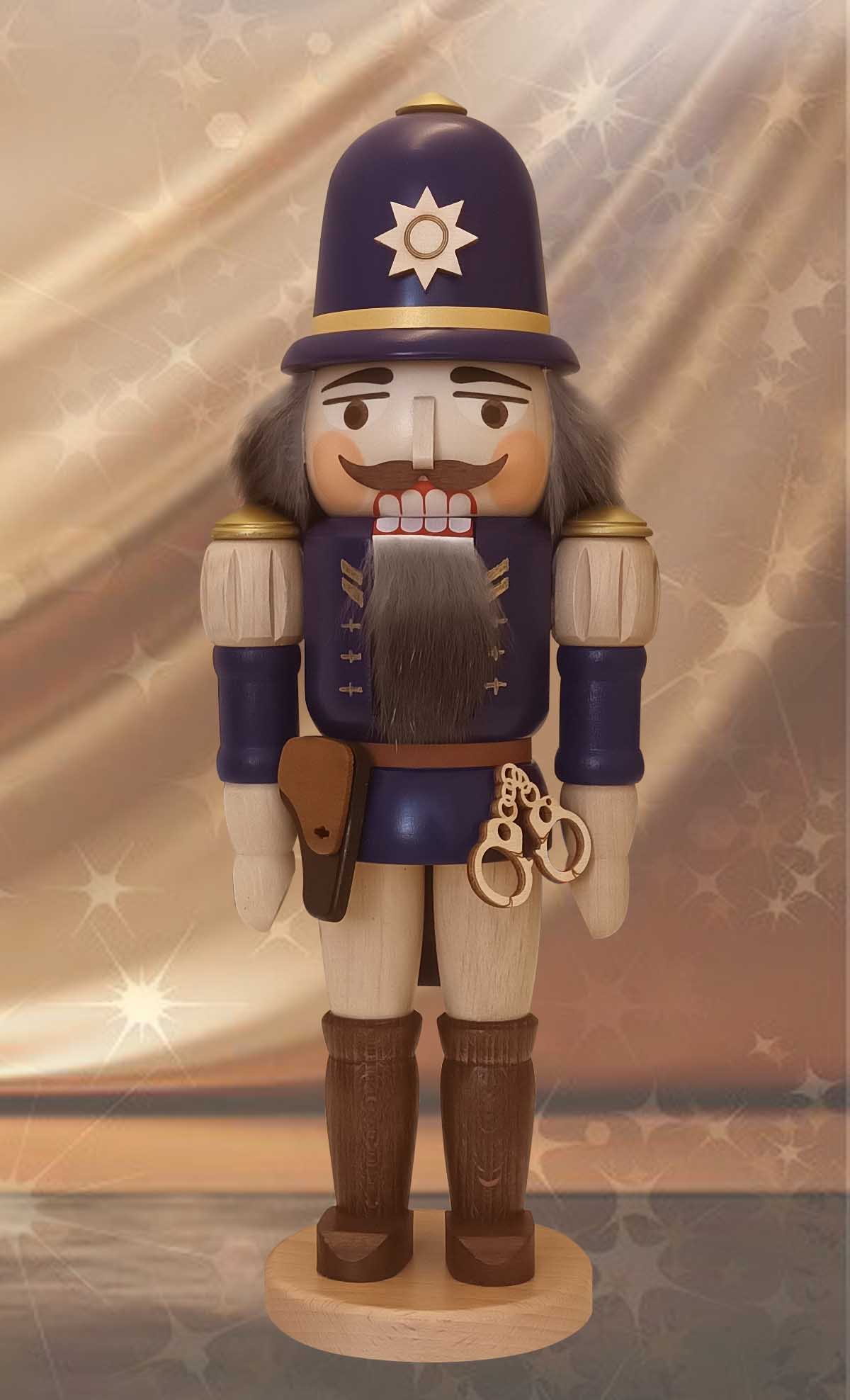 Nussknacker Polizist,  mittel